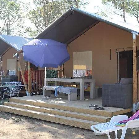 Glamping Lago Trasimeno * טואורו סול טראסימנו