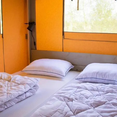 אוהל מפואר Glamping Lago Trasimeno טואורו סול טראסימנו